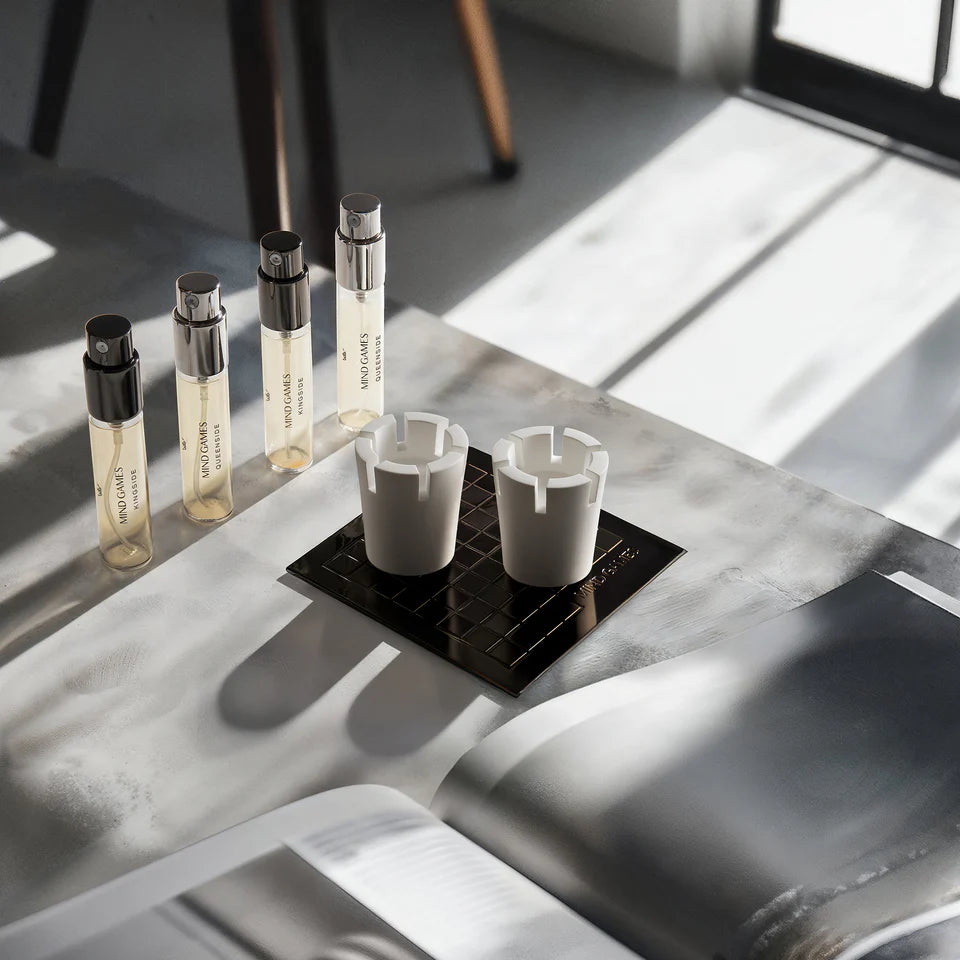 Perfumer Extraordinaire Kingside and Queenside Discovery Set - 4 x 7.5ml Travel Sprays + Ceramic Diffusers by Mind Games