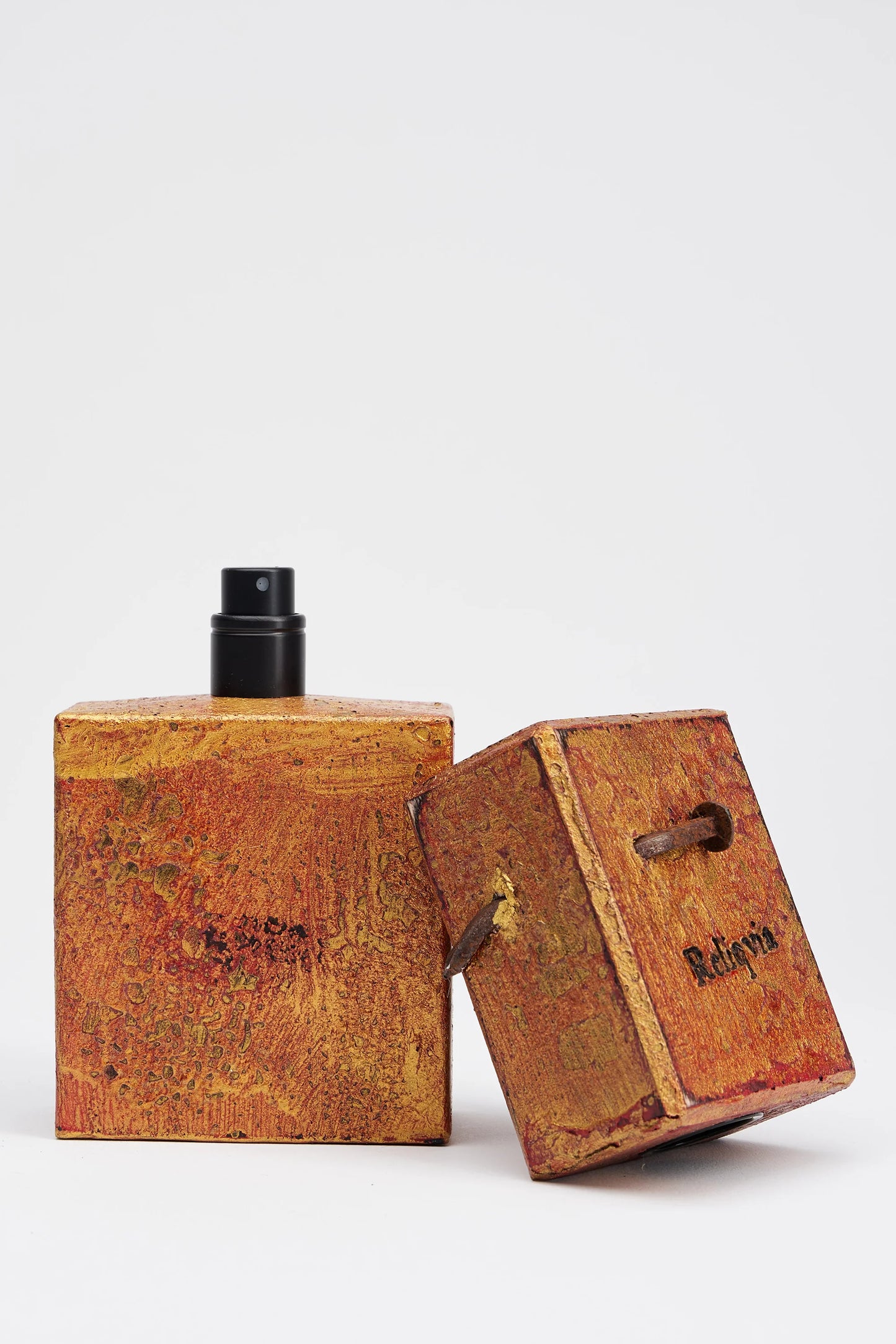 Unum_Reliqvia by Filippo Sorcinelli