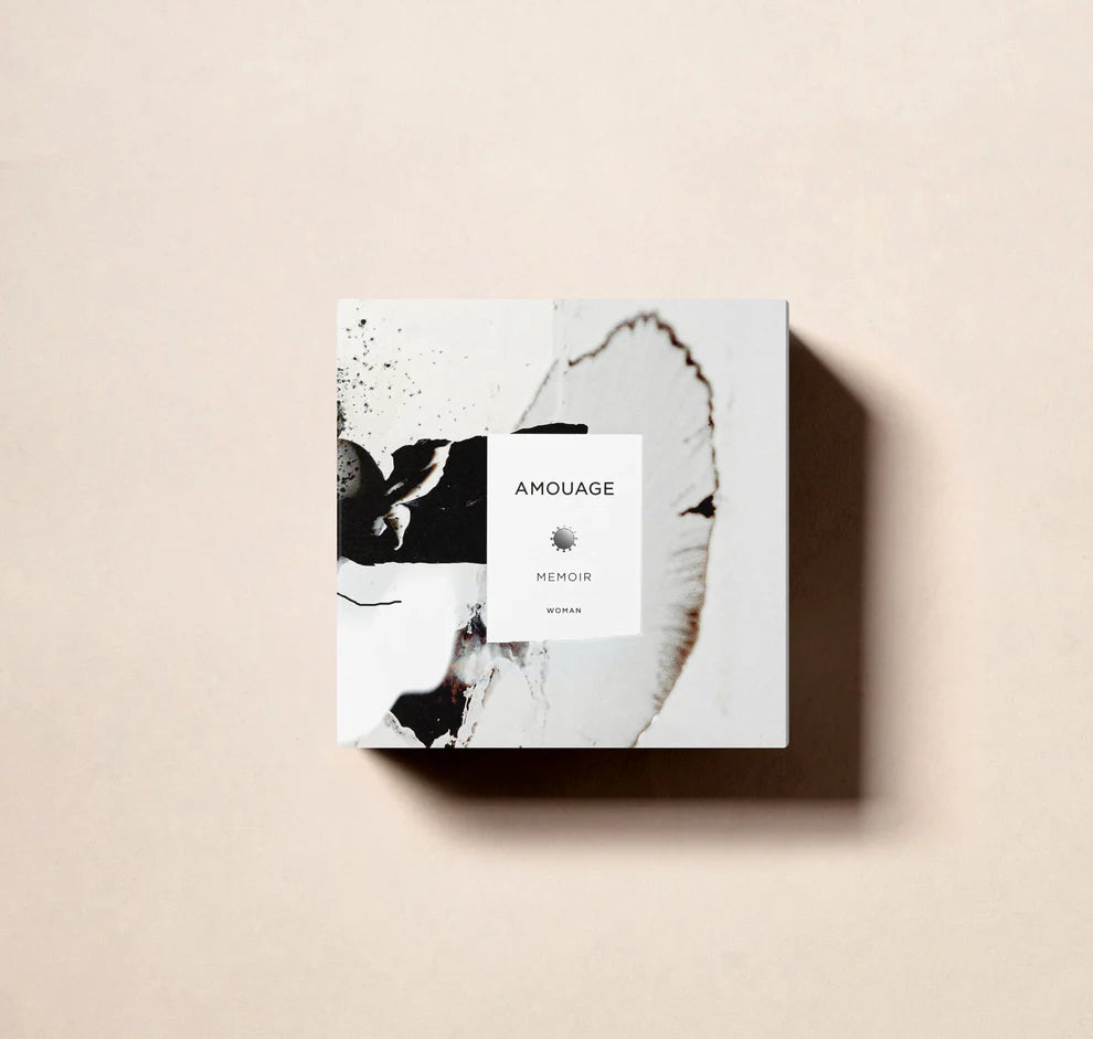 Memoir Woman by AMOUAGE