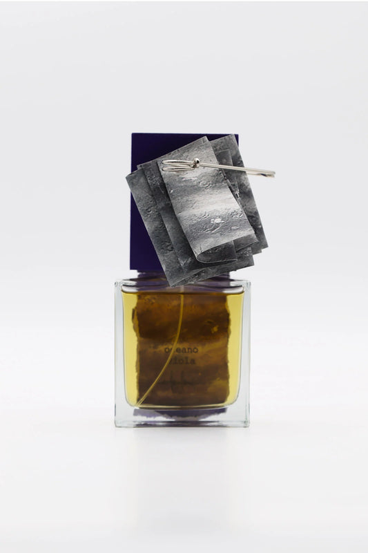 Unum Oceania Viola by Filippo Sorcinelli