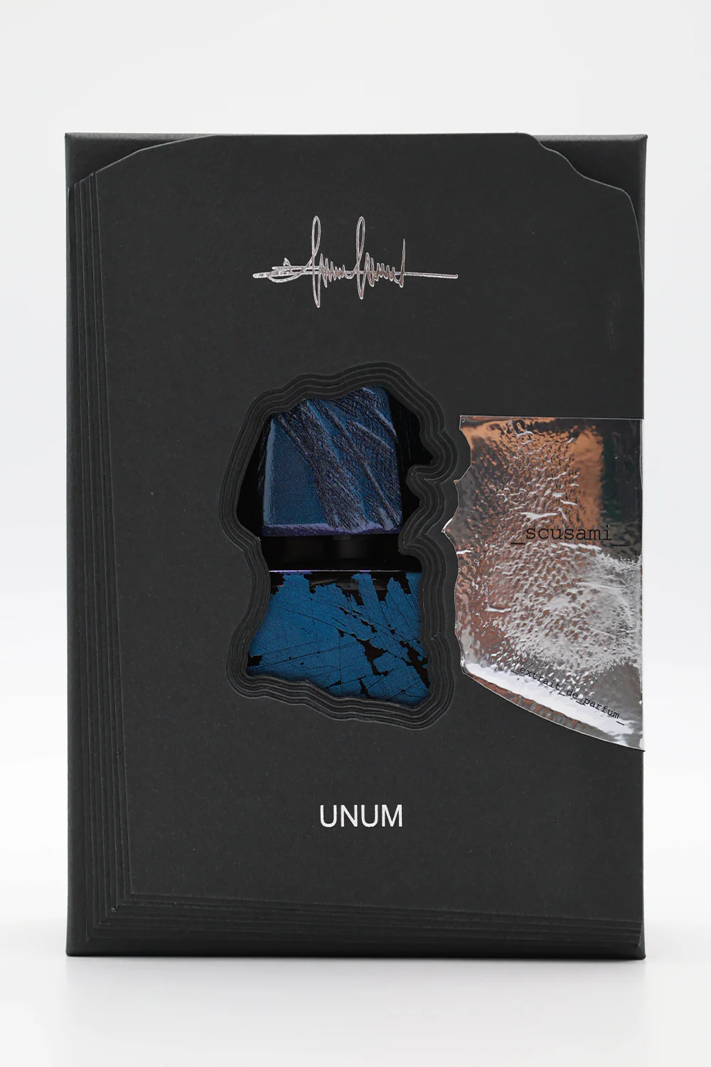 Unum Scusami by Filippo Sorcinelli